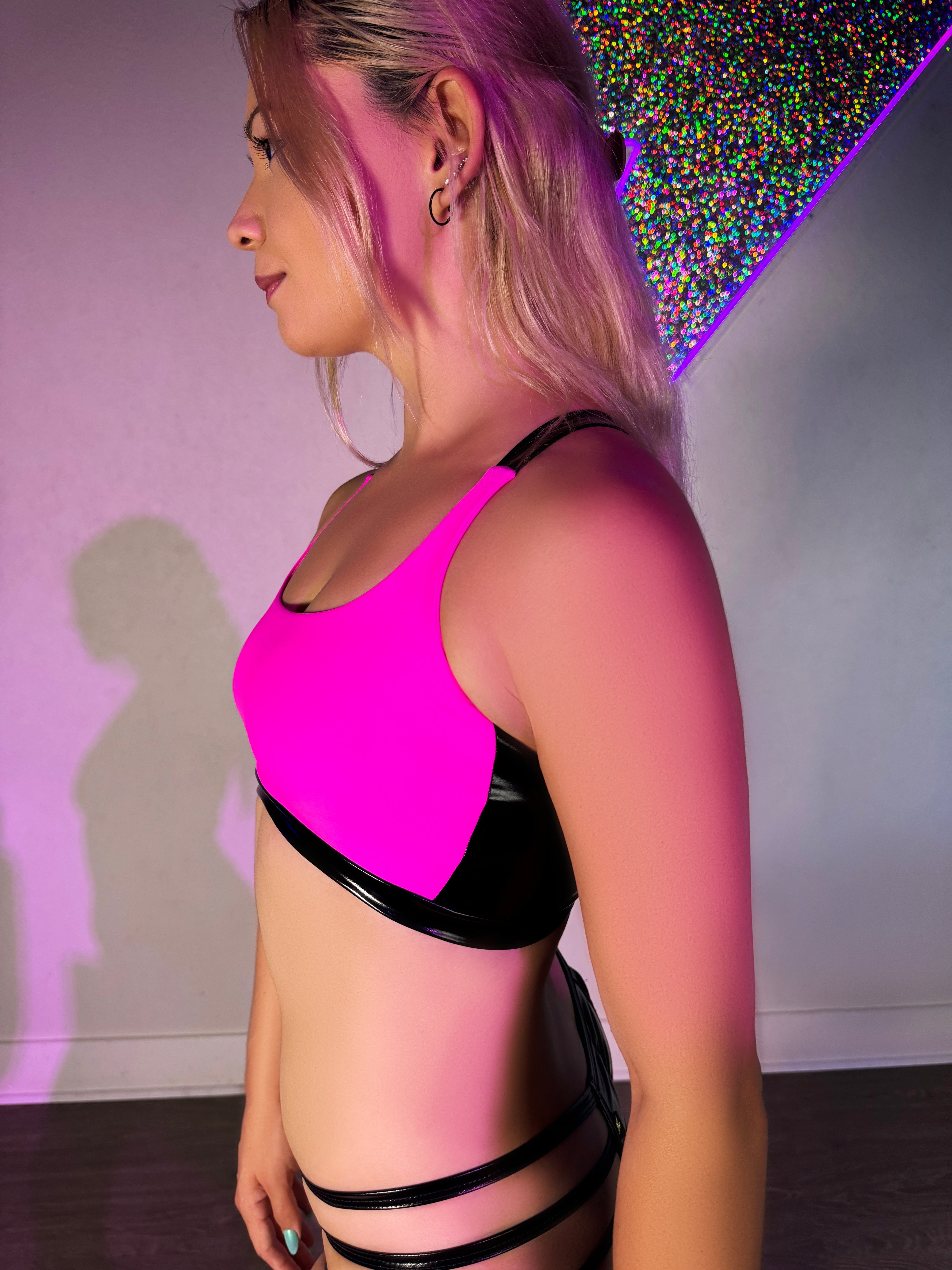 Cleo The Hurricane Crop Top Essential Cross Back Crop Top