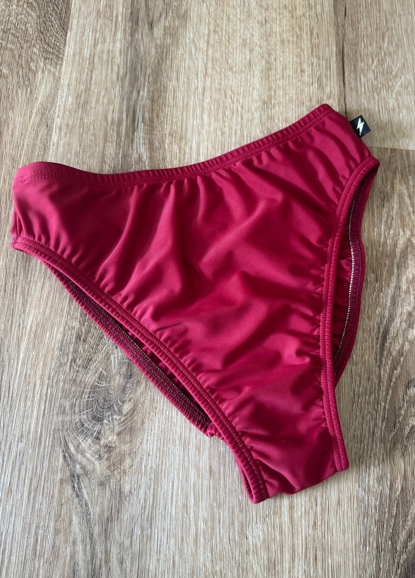 Cleo The Hurricane Hot Pants Essential High Rider Hot Pants