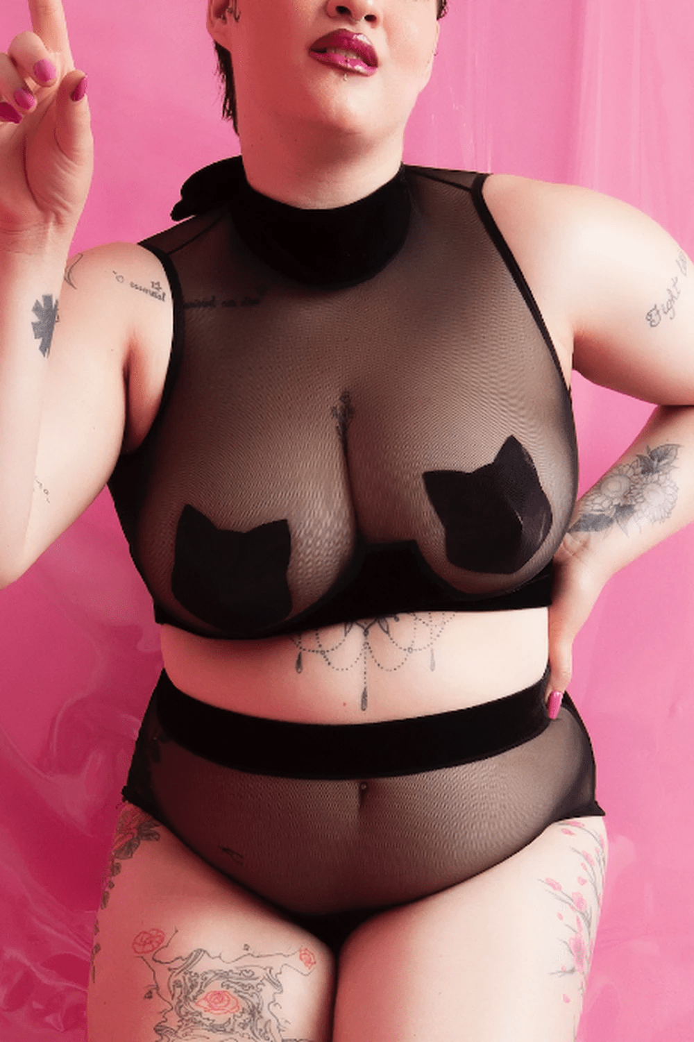 Rolling Bottoms Gigi Hot Pants Black